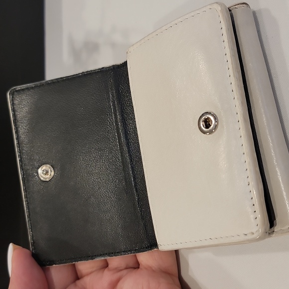 Authentic Balenciaga card wallet - Picture 6 of 11